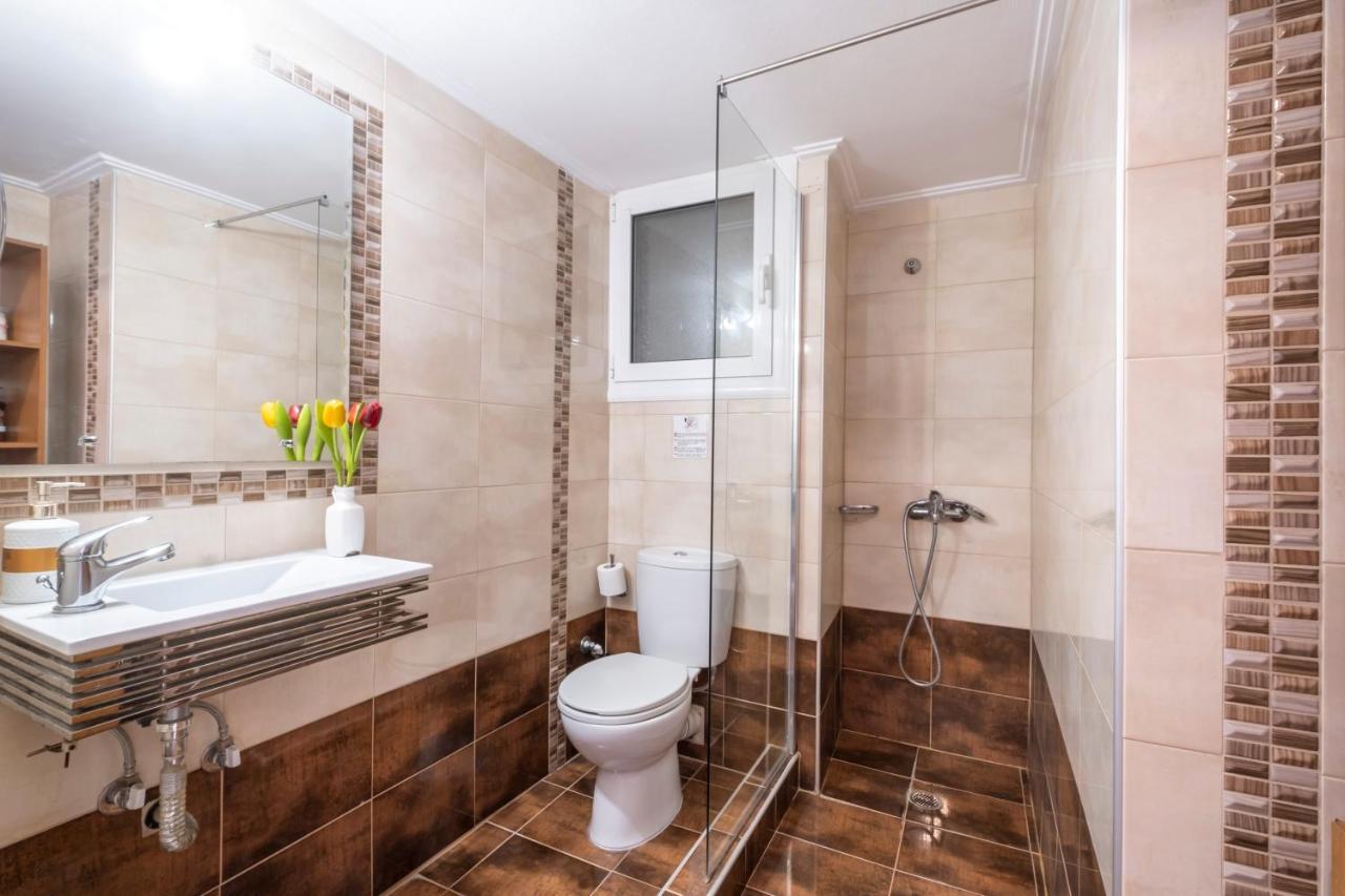 Izabella Guest House نافبليو المظهر الخارجي الصورة